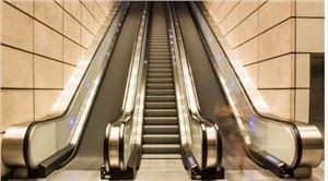 lépcsőházi mozgólépcsős lift